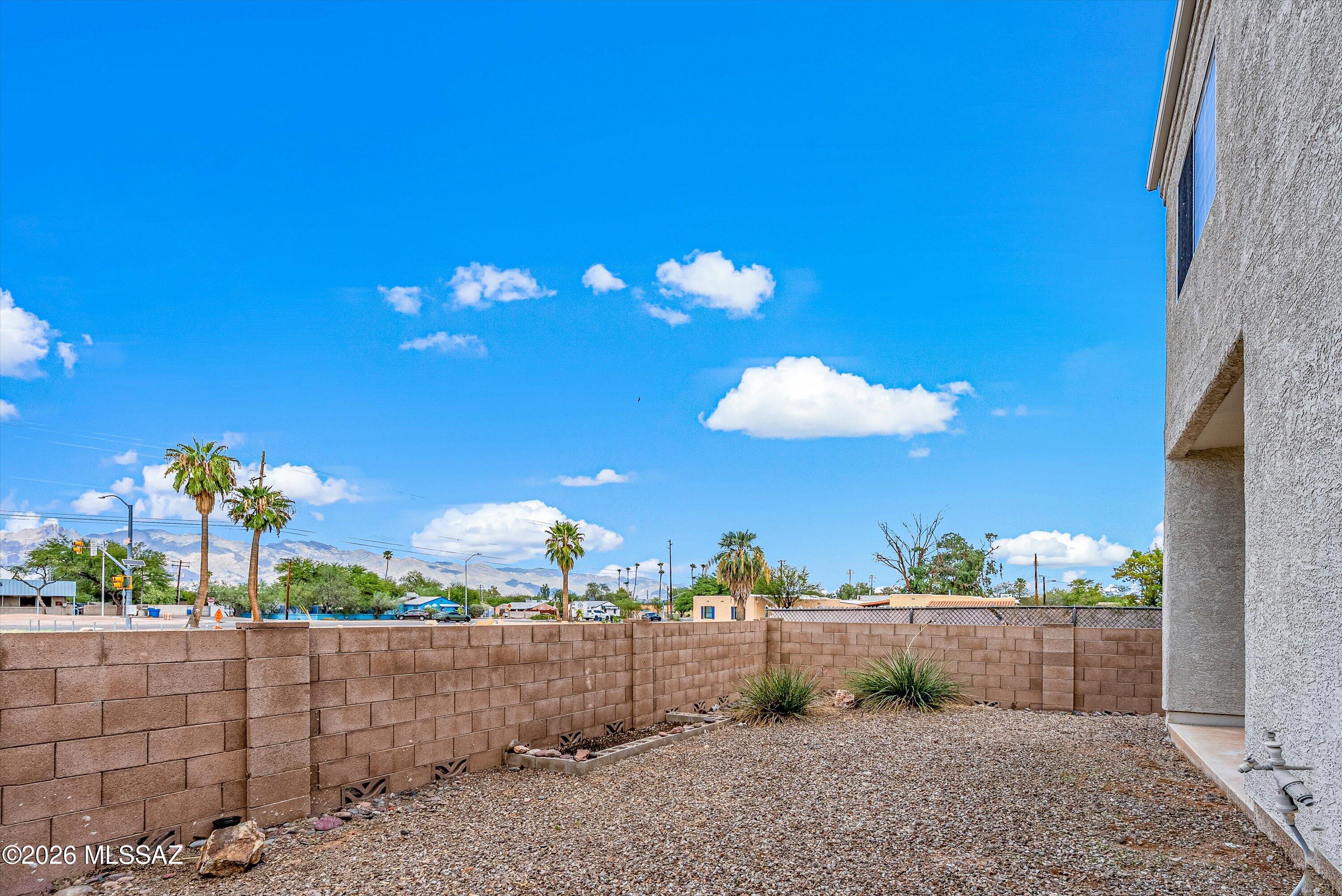 Treat Avenue Townhomes (1-15) - Residential