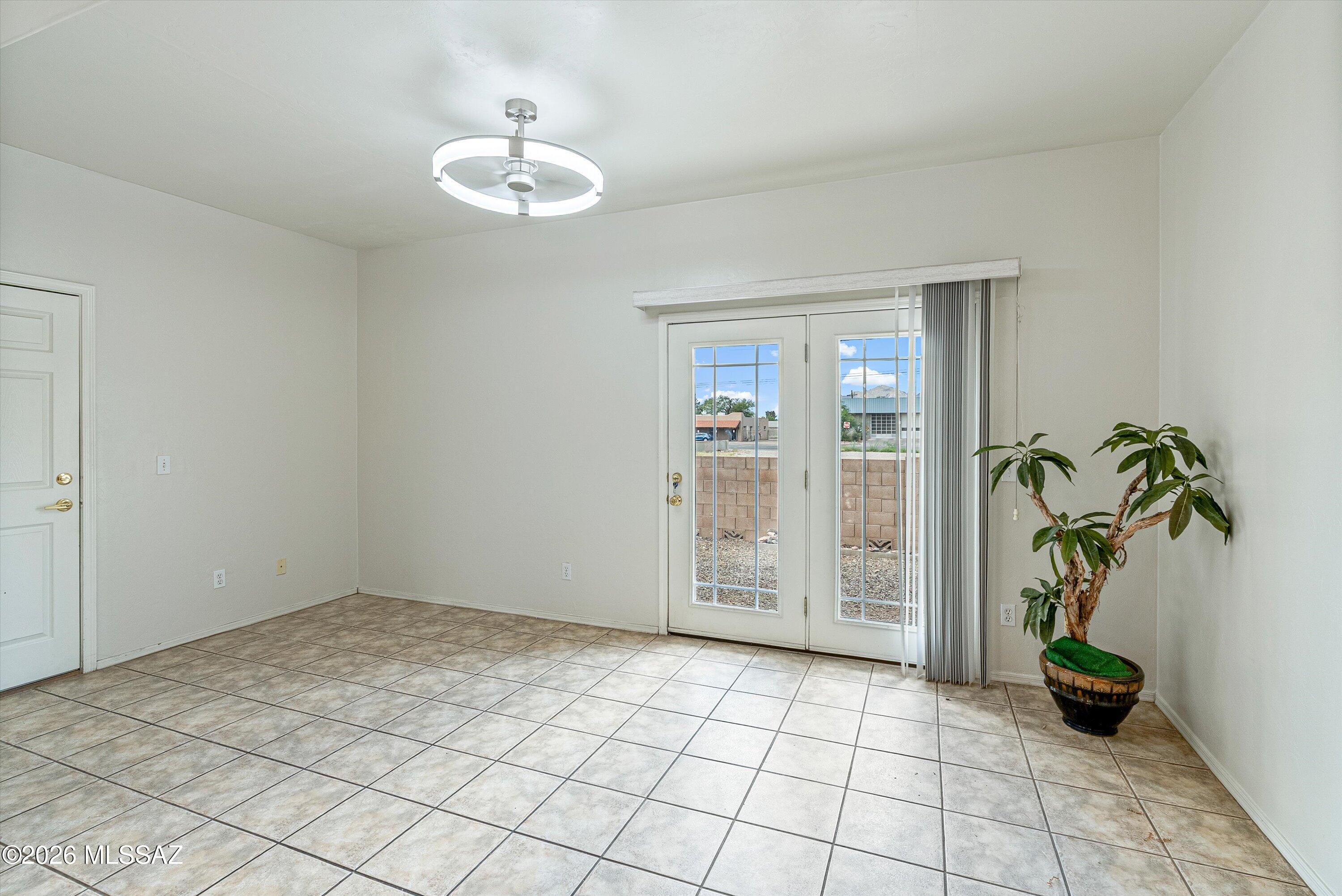 Treat Avenue Townhomes (1-15) - Residential