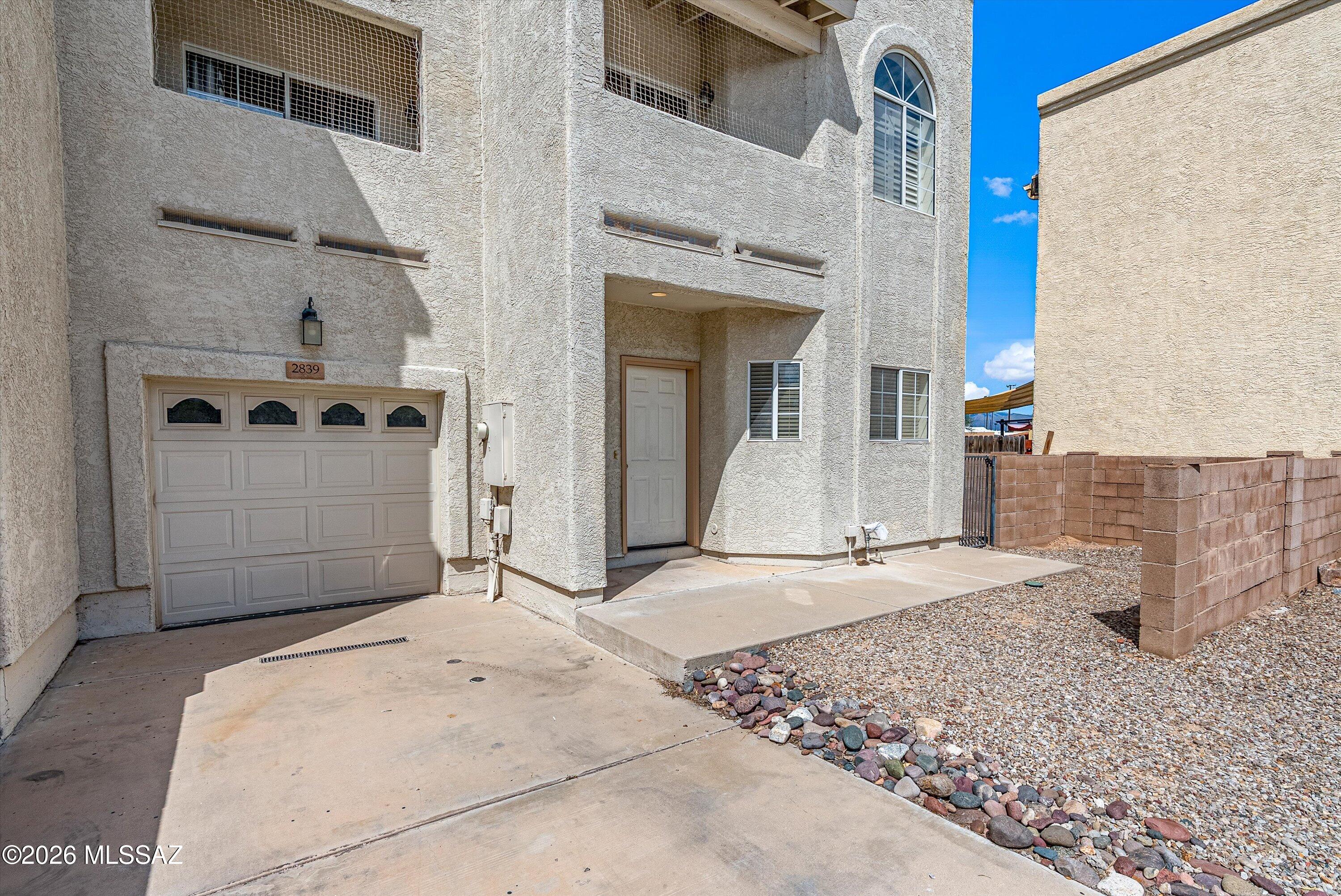 Treat Avenue Townhomes (1-15) - Residential