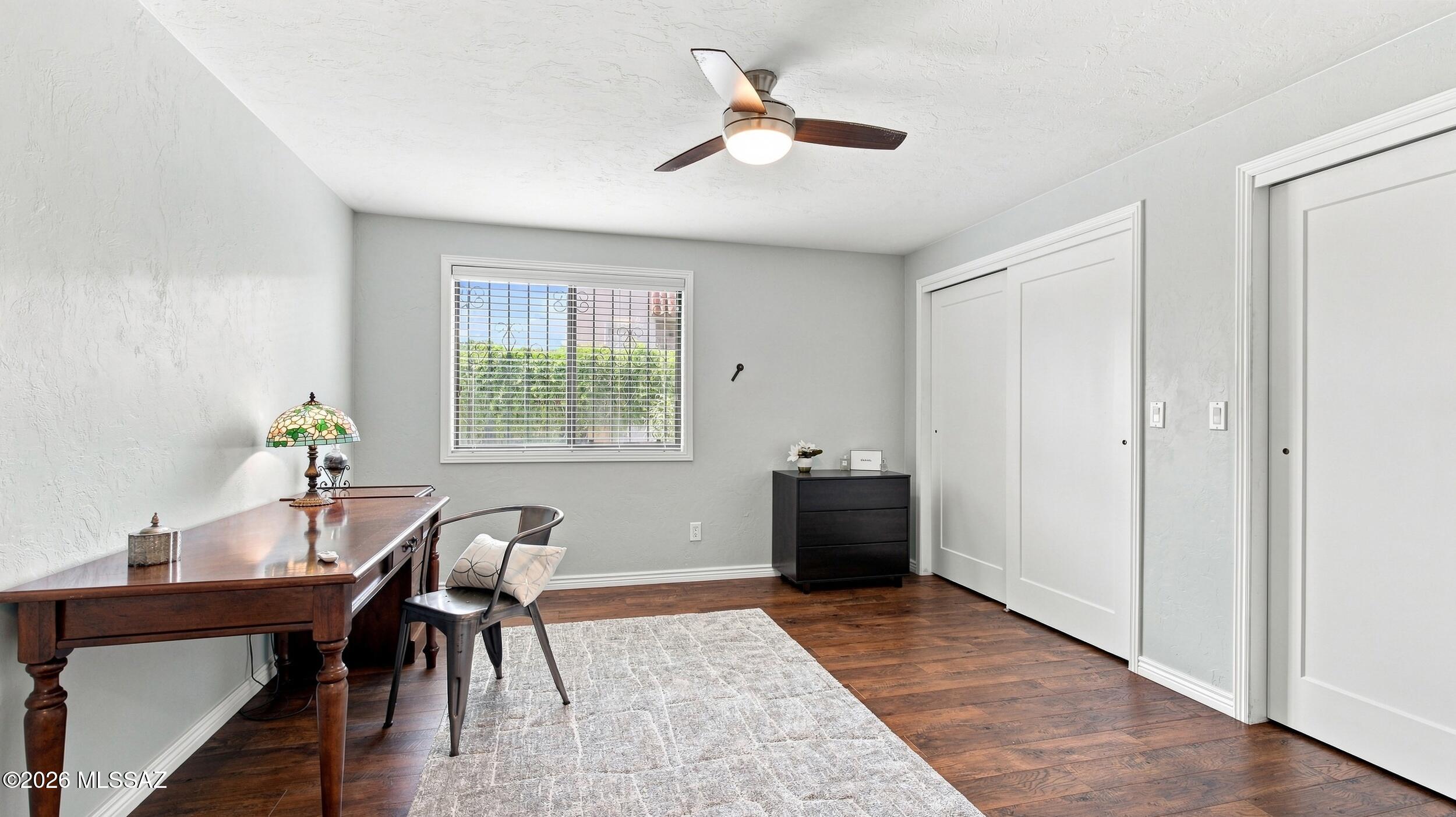 Rolling Hills Towne House - Residential