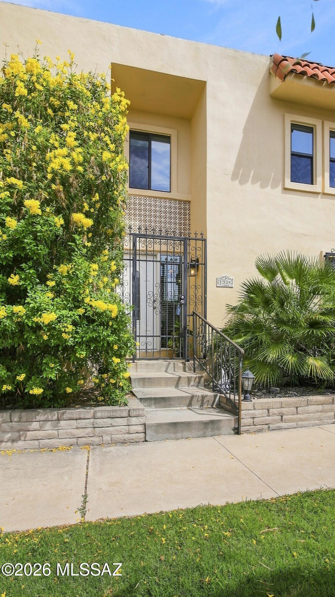 WOW! Space, style & updates! This beautifully updated, move-in ready townhome offers HUGE bedrooms, tile downstairs, fresh exterior paint, updated baths, new stairway carpet & a newer A/C (2023). Stylish kitchen features black & white granite, stainless appliances & updated pulls. Enjoy your private atrium, oversized laundry/craft room & tons of storage. 3rd bedroom downstairs is perfect for an office, den or guest room. HOA includes water, trash, exterior paint, pool & common areas! +Washer & Dryer included
