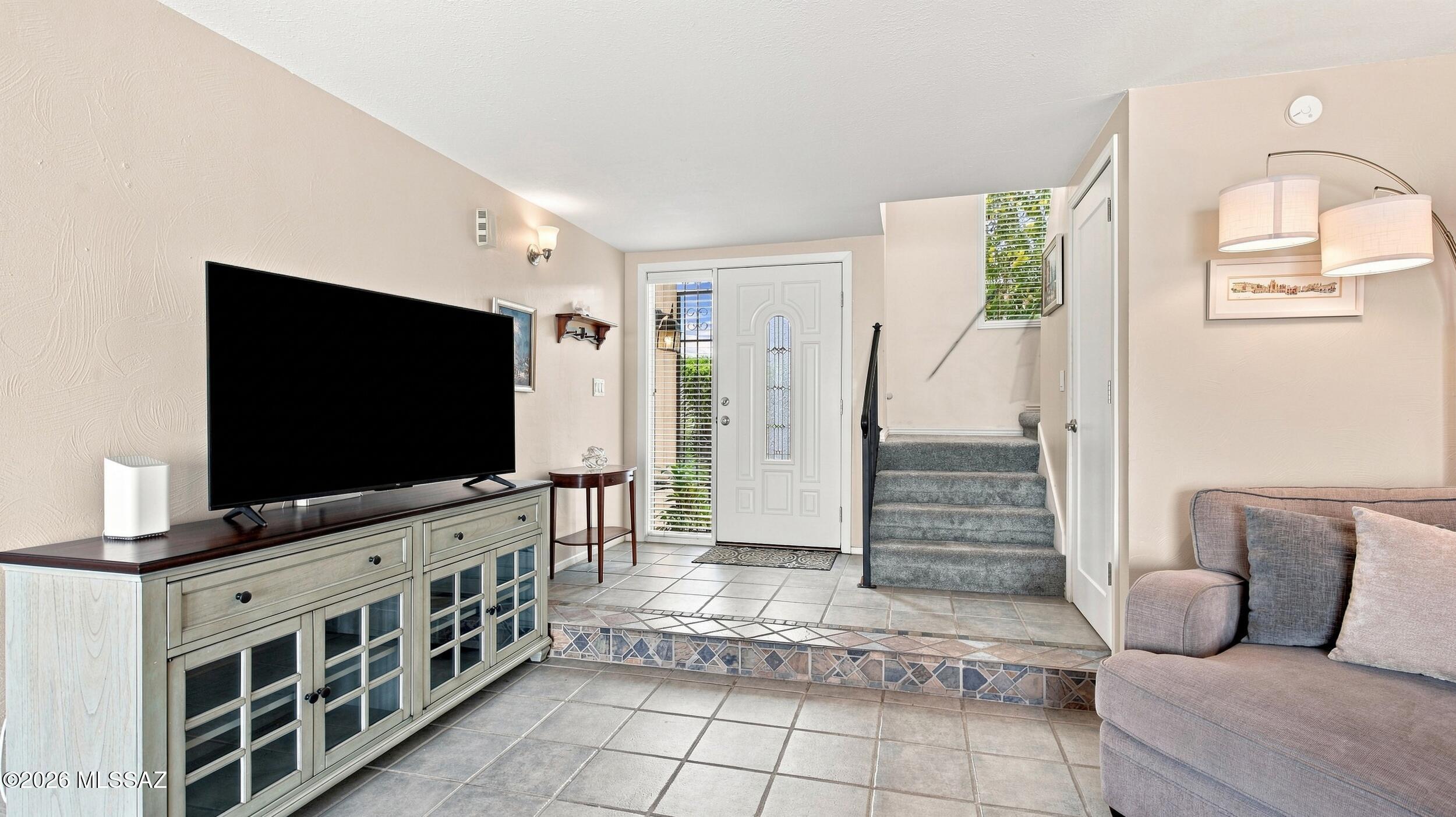 Rolling Hills Towne House - Residential