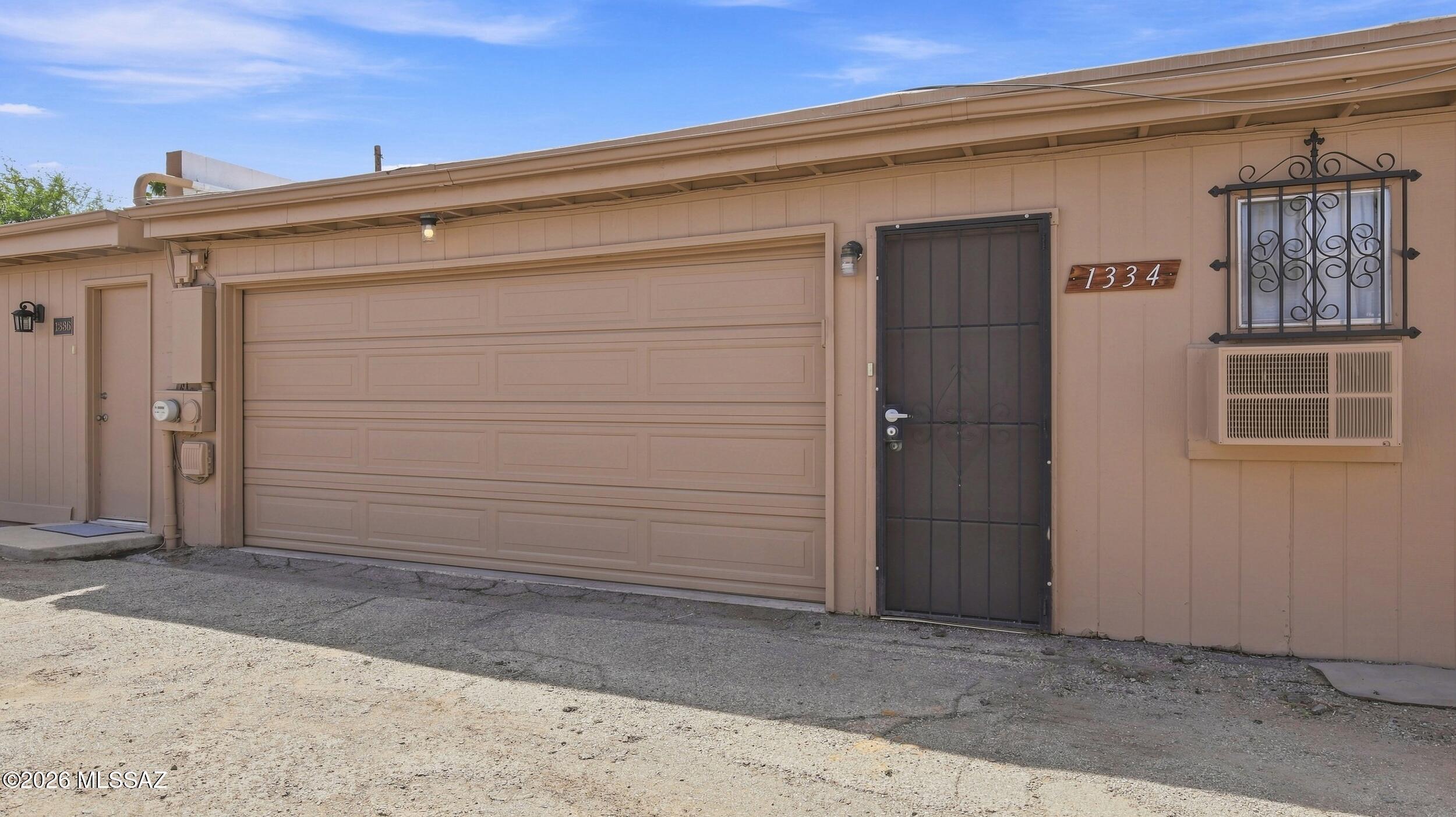 Rolling Hills Towne House - Residential