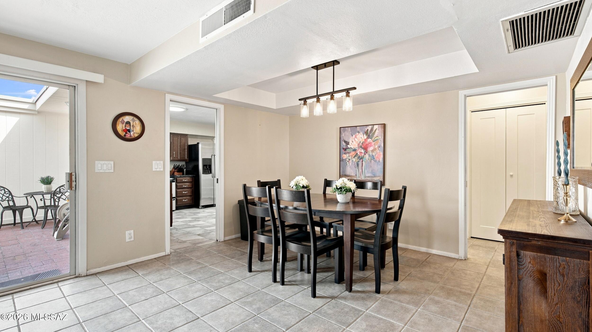 Rolling Hills Towne House - Residential