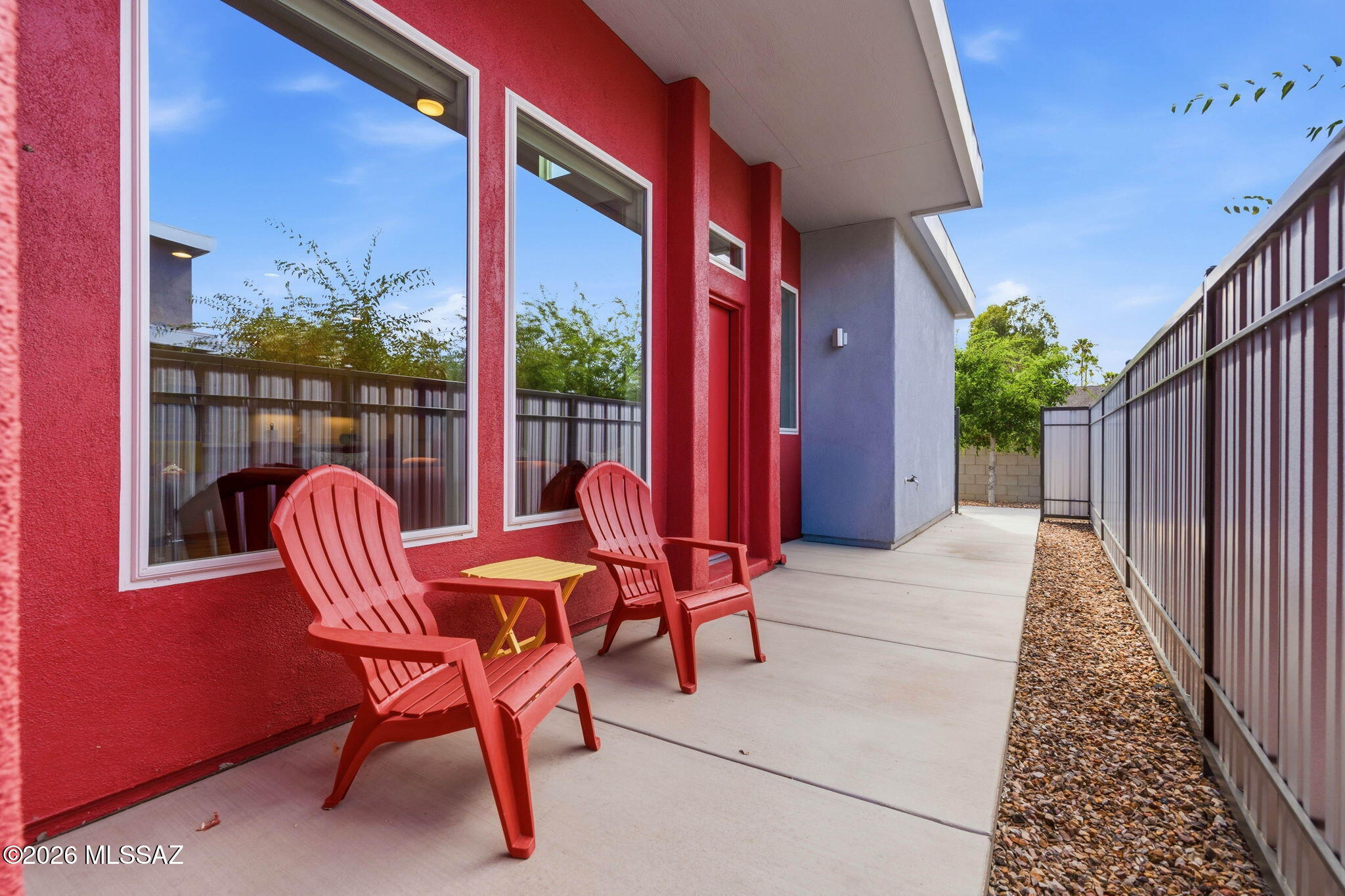Camino Modern - Residential