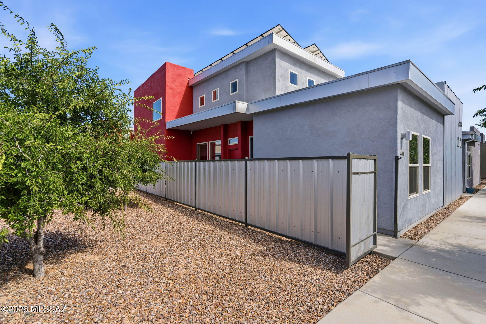 Camino Modern - Residential