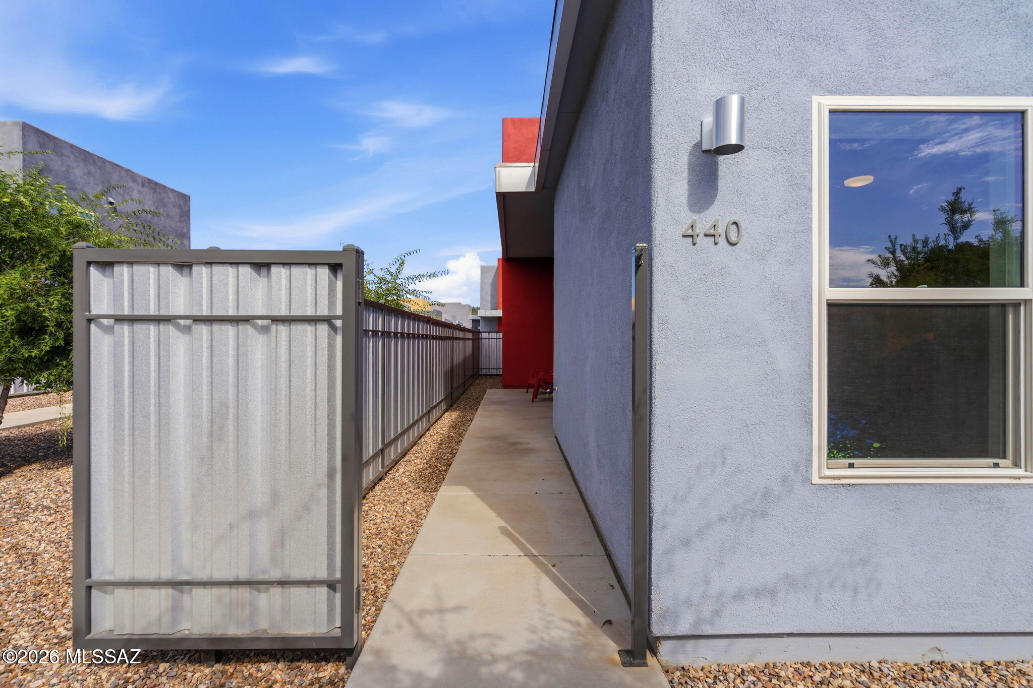 Camino Modern - Residential