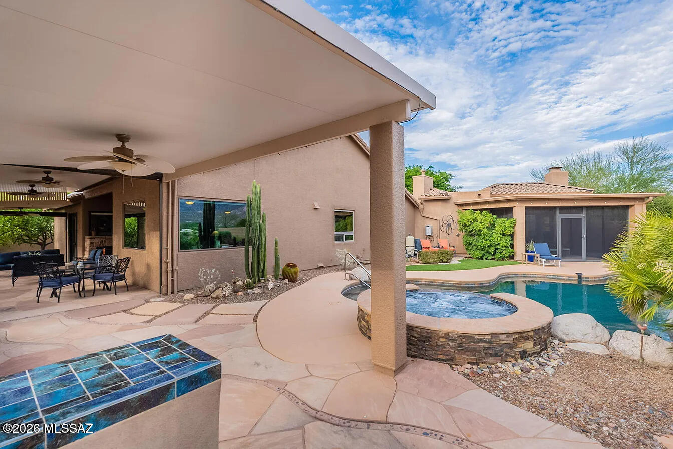 Saddlebrooke - Residential