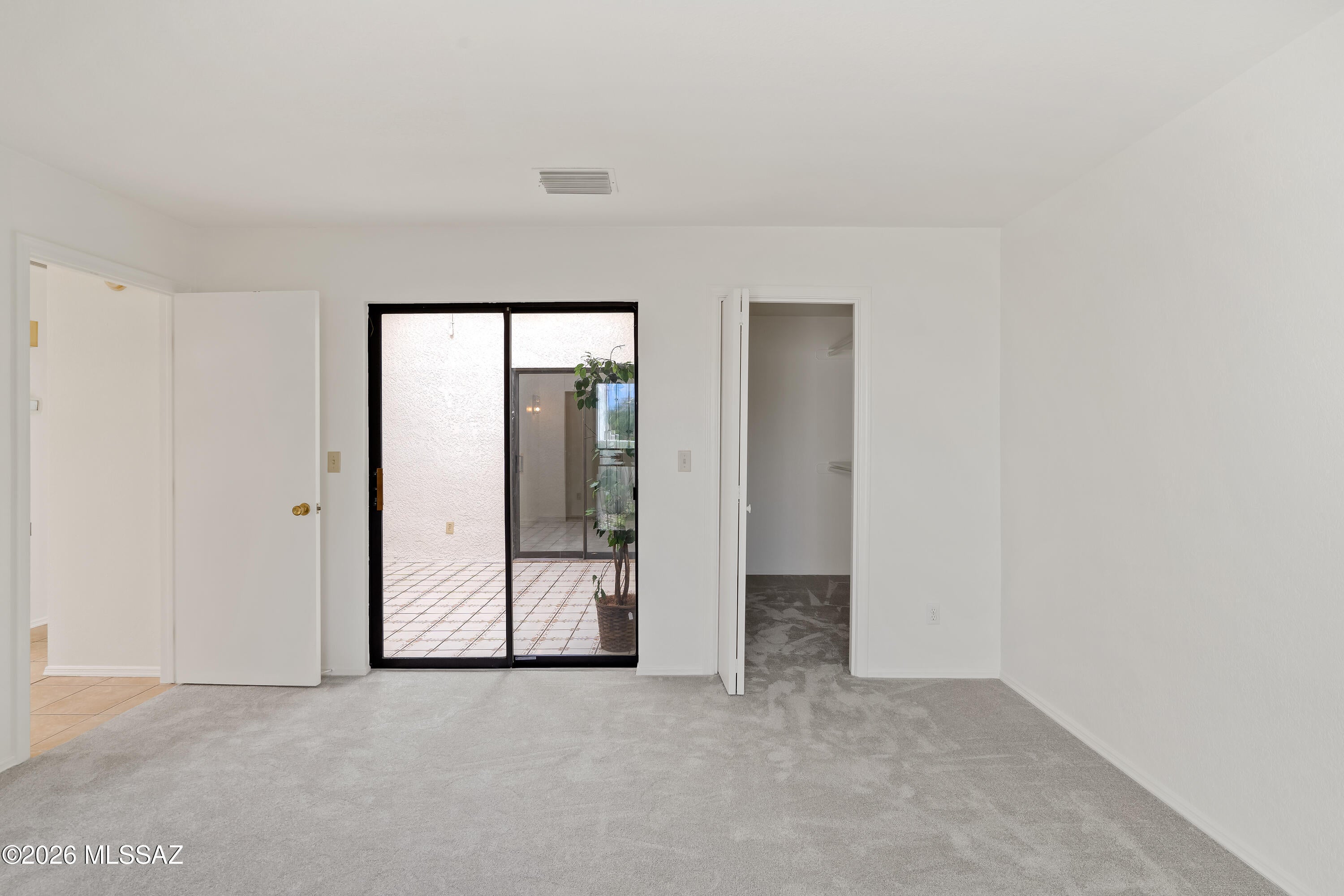 La Canada Village I (1-28) - Residential