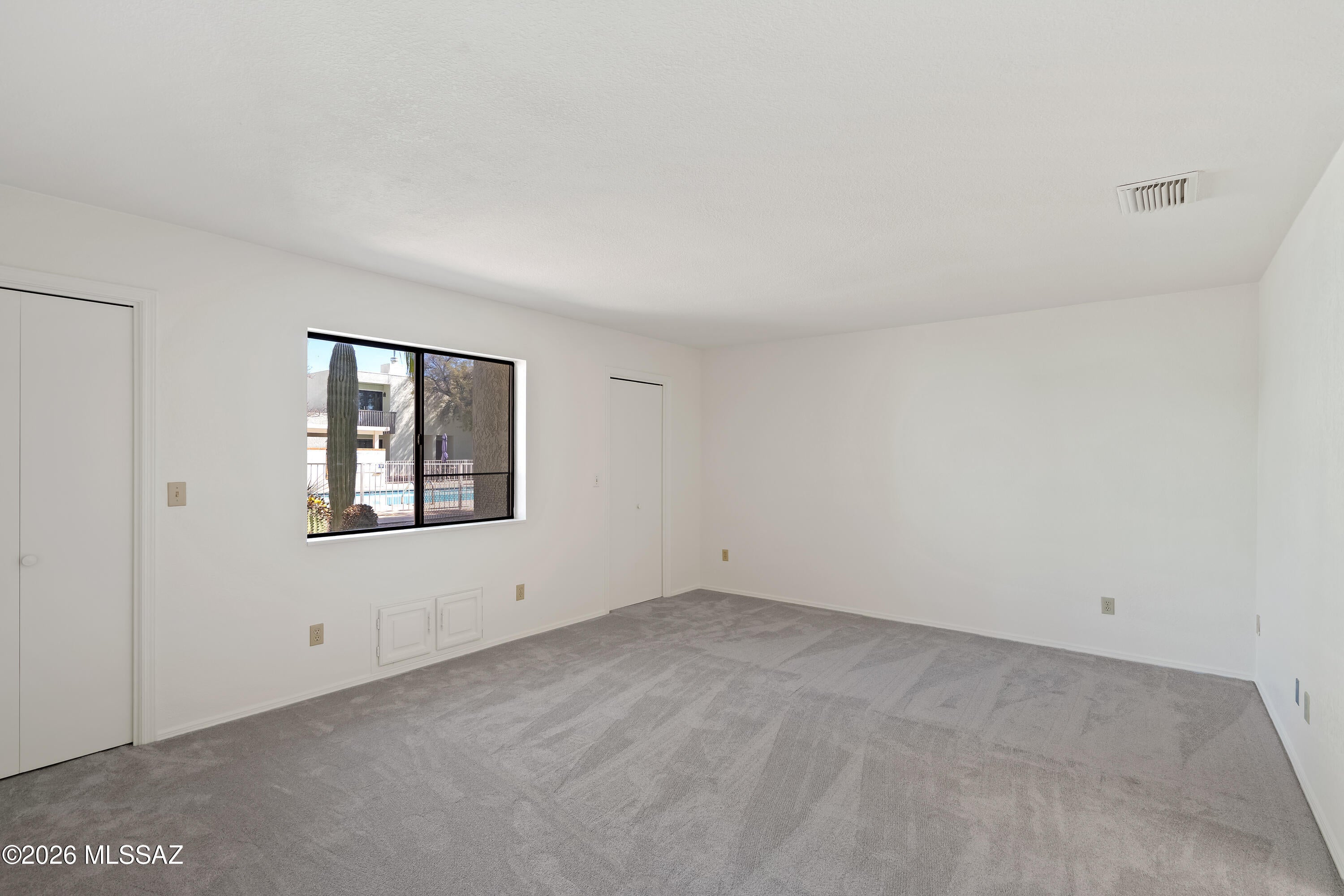 La Canada Village I (1-28) - Residential