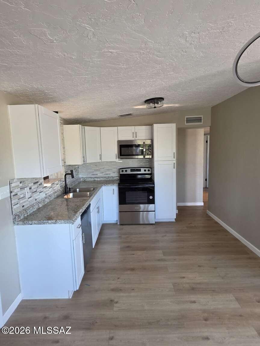 Yale Estates - Residential