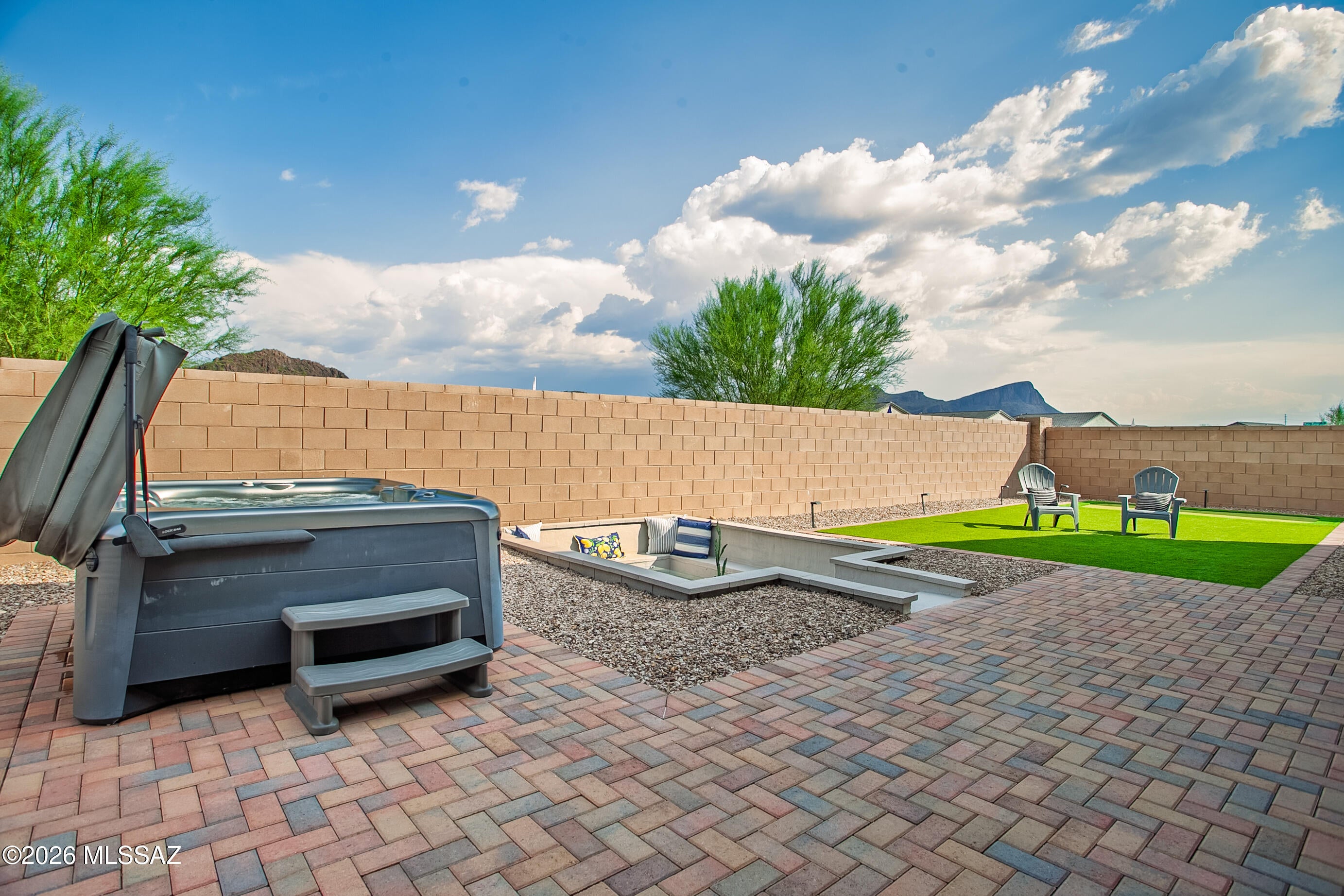 Saguaro Bloom 7A - Residential