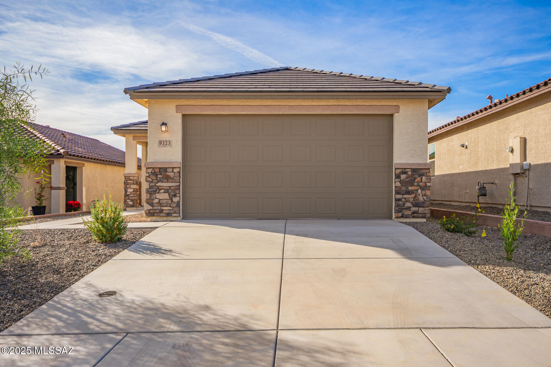 BRANDNEW single-story rental home! Featuring 3 bedrooms, 2 bathrooms, and a 2-car garage, this gem offers both comfort and functionality. Host gatherings effortlessly in the spacious open floor plan filled with natural light and wood-look tile flooring. Impeccable kitchen is equipped with abundant cabinetry, recessed lighting, stainless steel appliances, sleek granite counters, and a breakfast bar, perfect for casual dining. Retreat to the sizable main bedroom, which boasts plush carpeting, a walk-in closet, and an ensuite with dual sinks. The additional bedrooms provide sliding door closets for easy organization. Enjoy mountain views from the large backyard, complete with a covered patio, ideal for relaxing or entertaining.  What's not to like? This amazing deal won't last long!