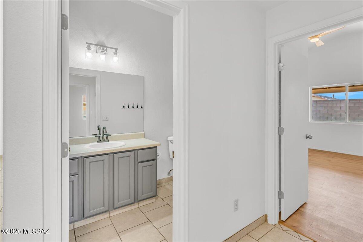 Elliott Homes At Rita Ranch (1-521) - Residential