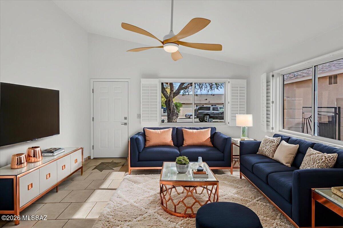 Elliott Homes At Rita Ranch (1-521) - Residential
