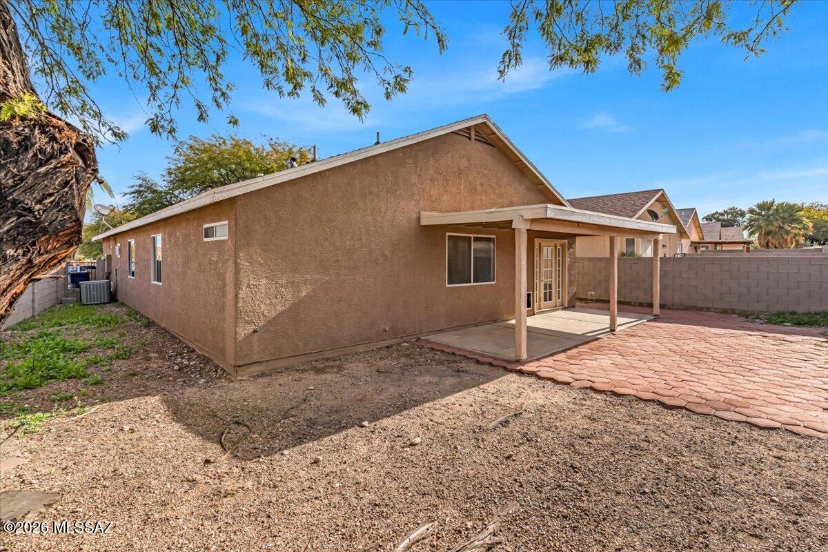 Elliott Homes At Rita Ranch (1-521) - Residential