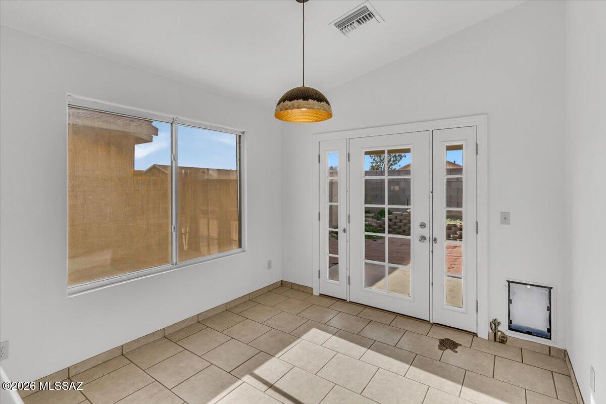 Elliott Homes At Rita Ranch (1-521) - Residential