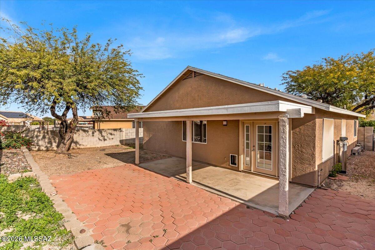 Elliott Homes At Rita Ranch (1-521) - Residential