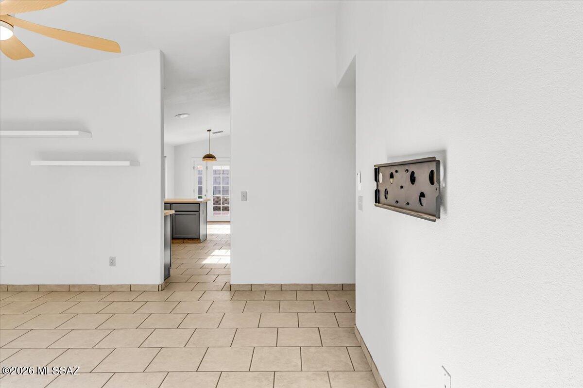 Elliott Homes At Rita Ranch (1-521) - Residential