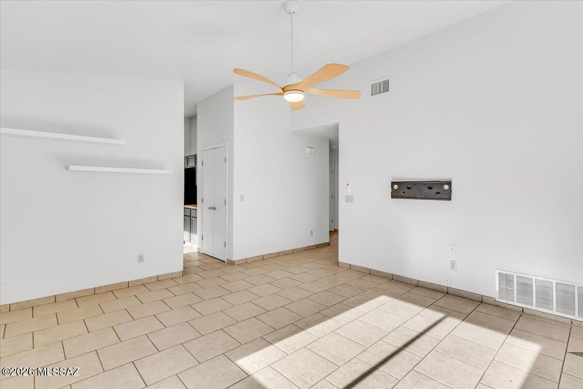 Elliott Homes At Rita Ranch (1-521) - Residential