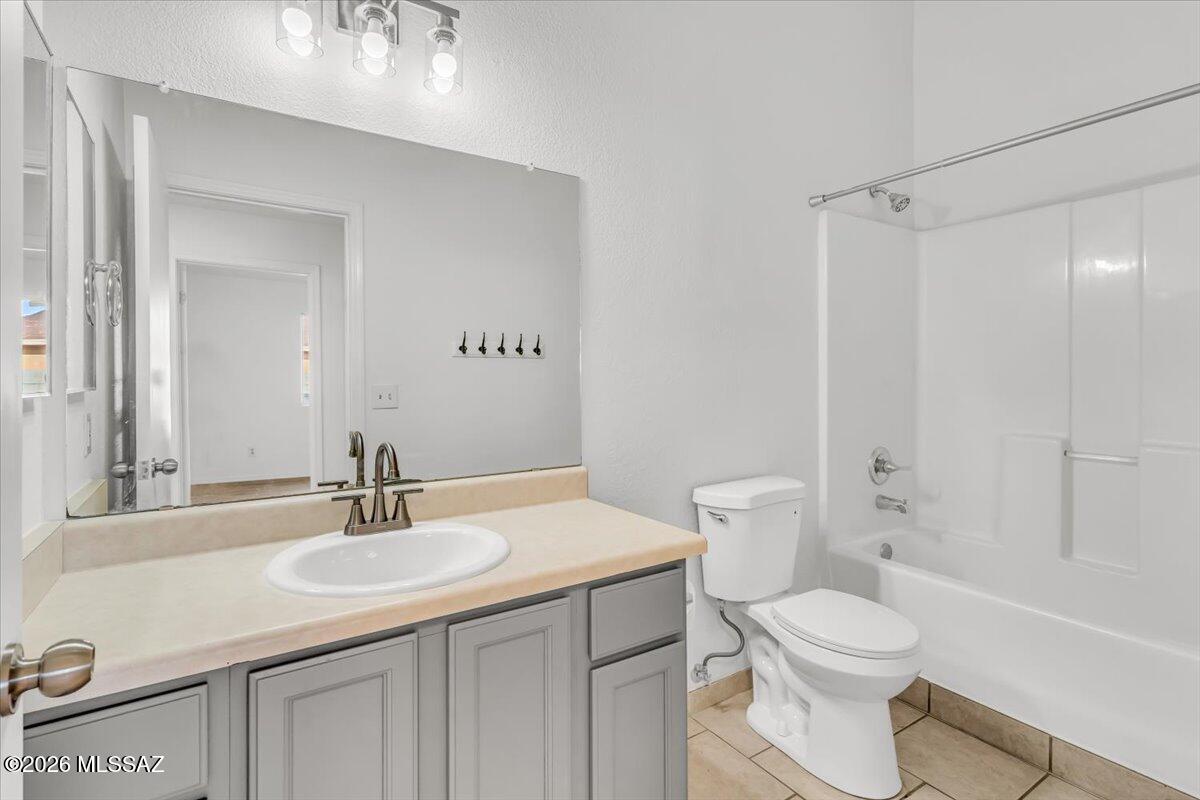 Elliott Homes At Rita Ranch (1-521) - Residential
