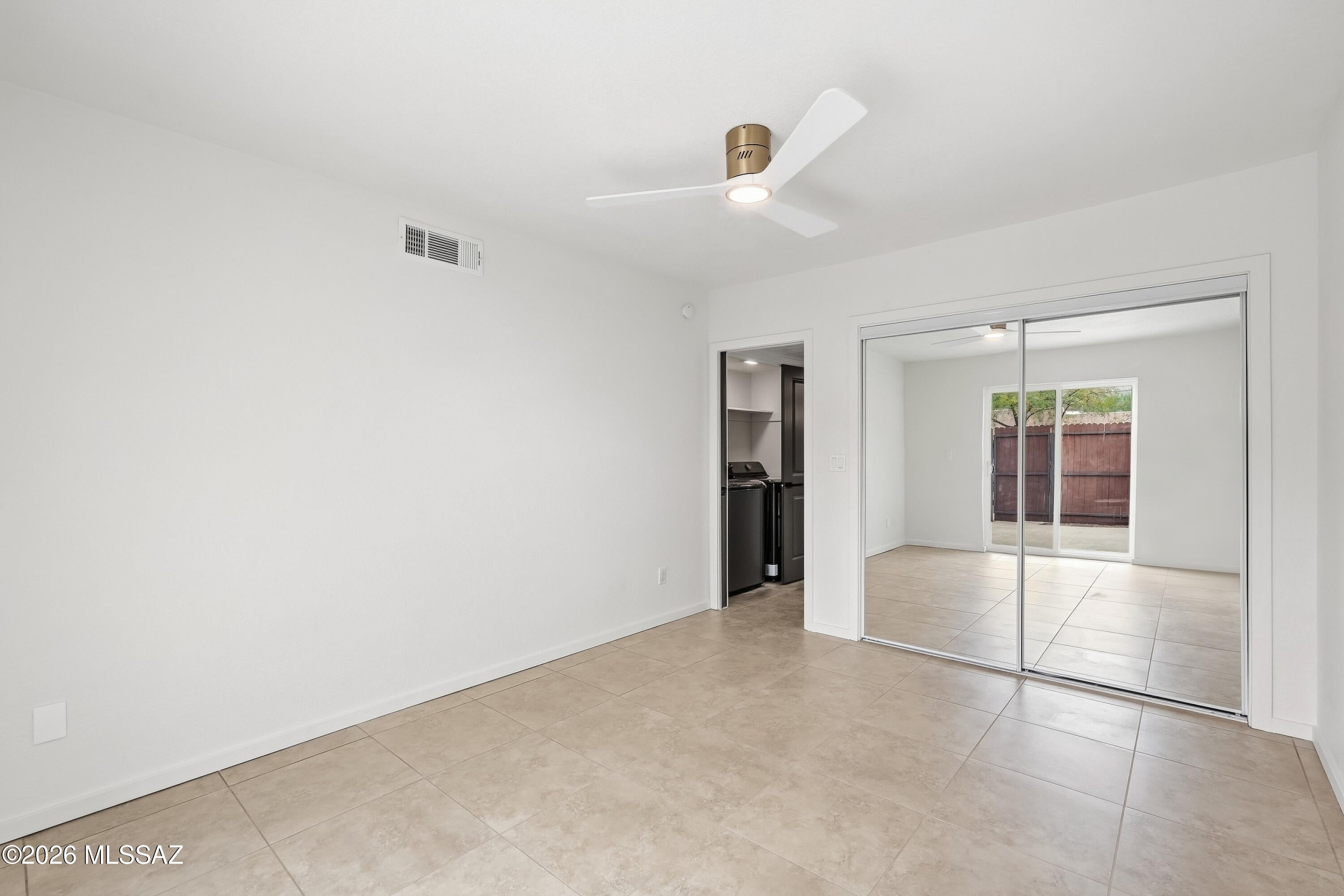 Casas Presidio Condos. - Residential