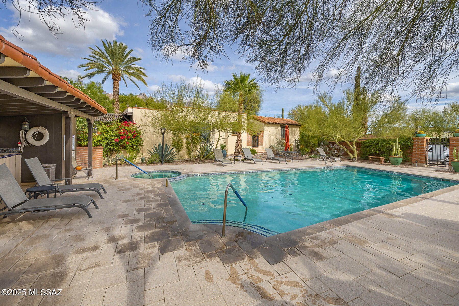 Catalina Pueblo NO. 2 (35-88) - Residential
