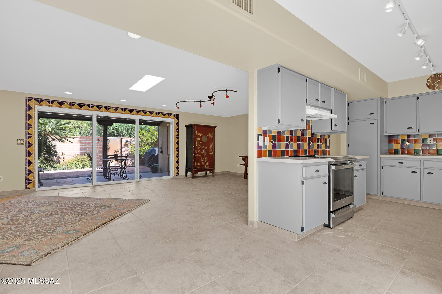 Catalina Pueblo NO. 2 (35-88) - Residential