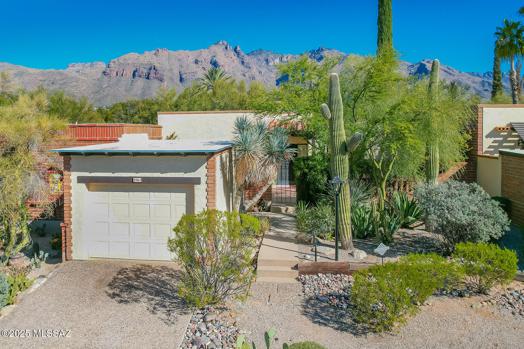 Catalina Pueblo NO. 2 (35-88) - Residential