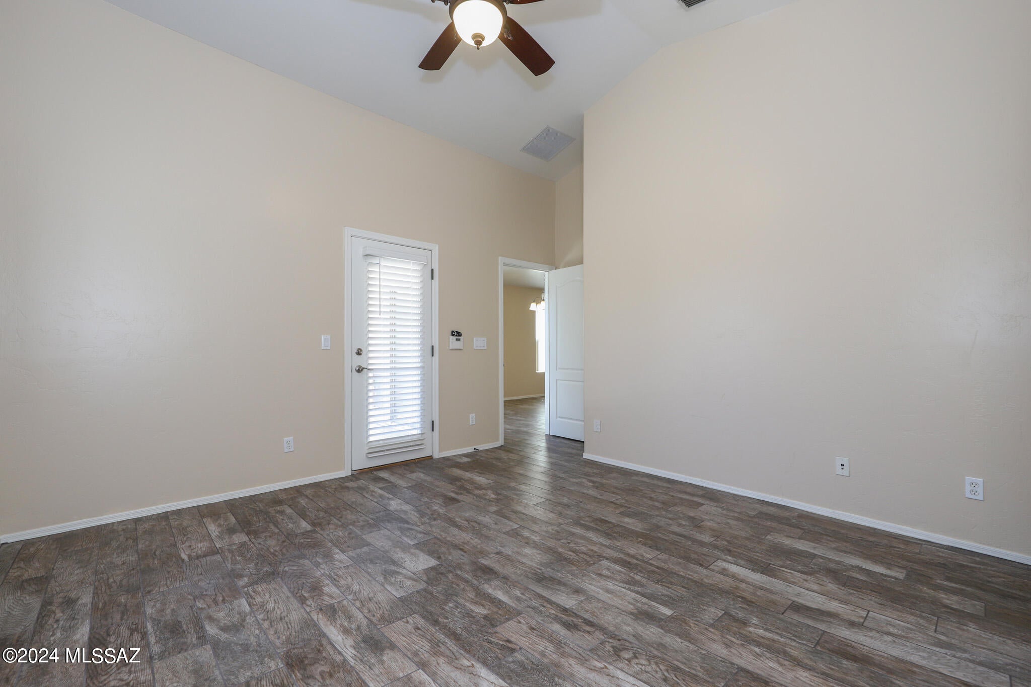 Mesquite Ranch (1-619) - Residential Lease