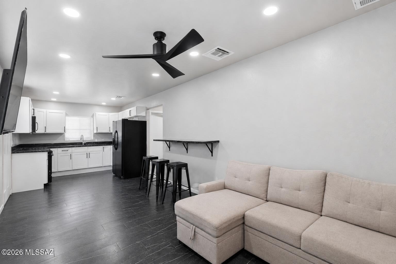 Coronado Heights - Residential Income