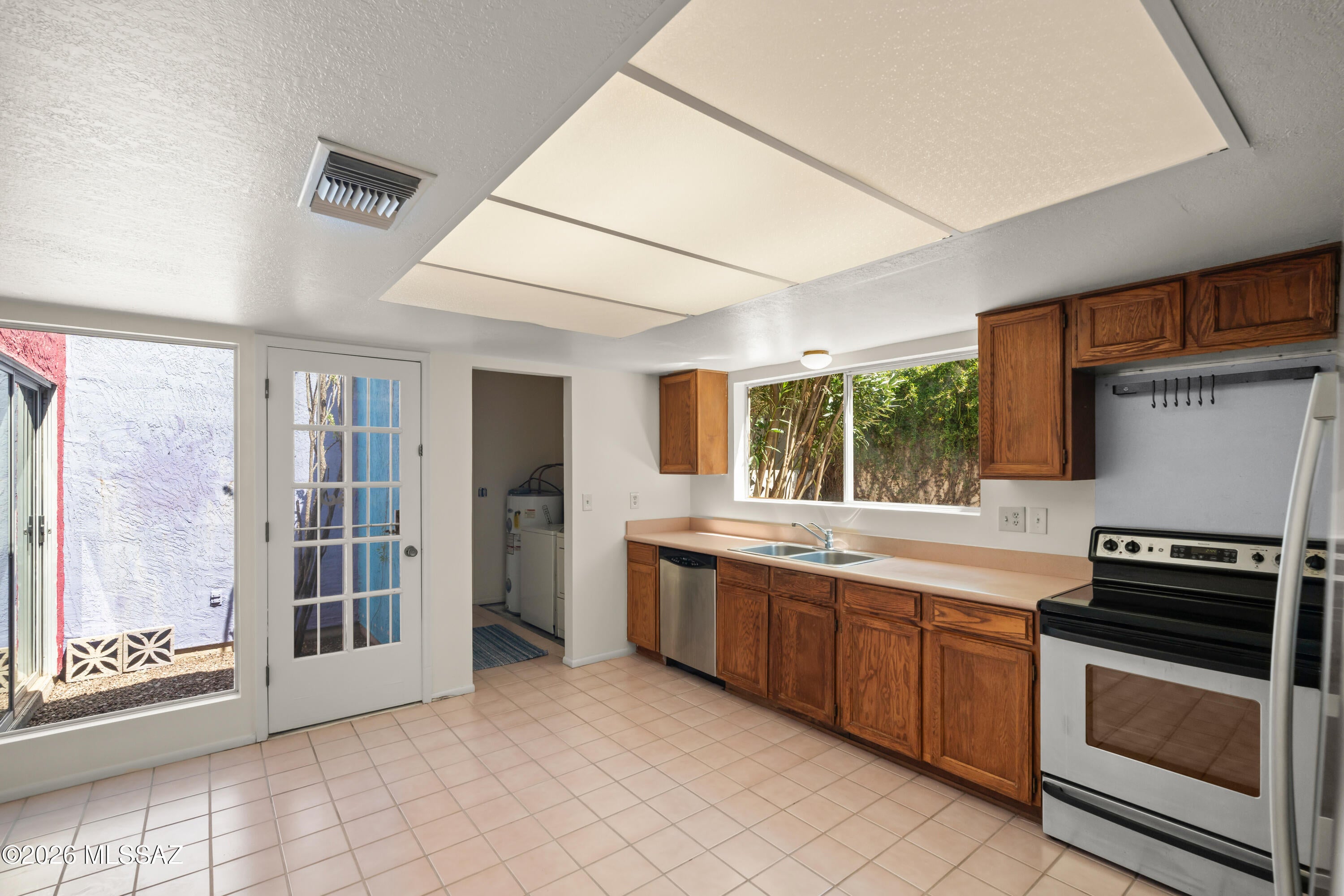 Villa Del Rio (1-148) - Residential