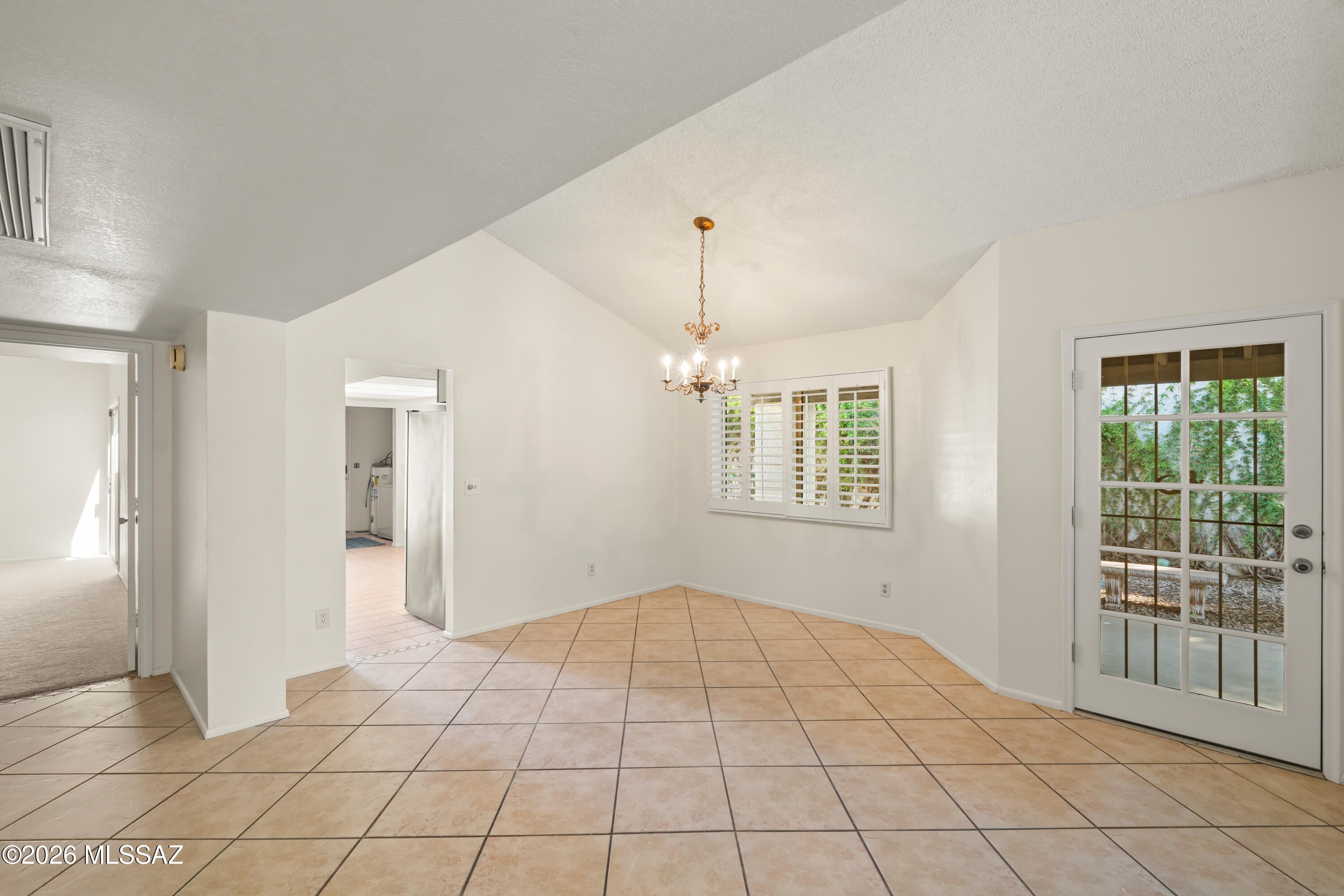 Villa Del Rio (1-148) - Residential