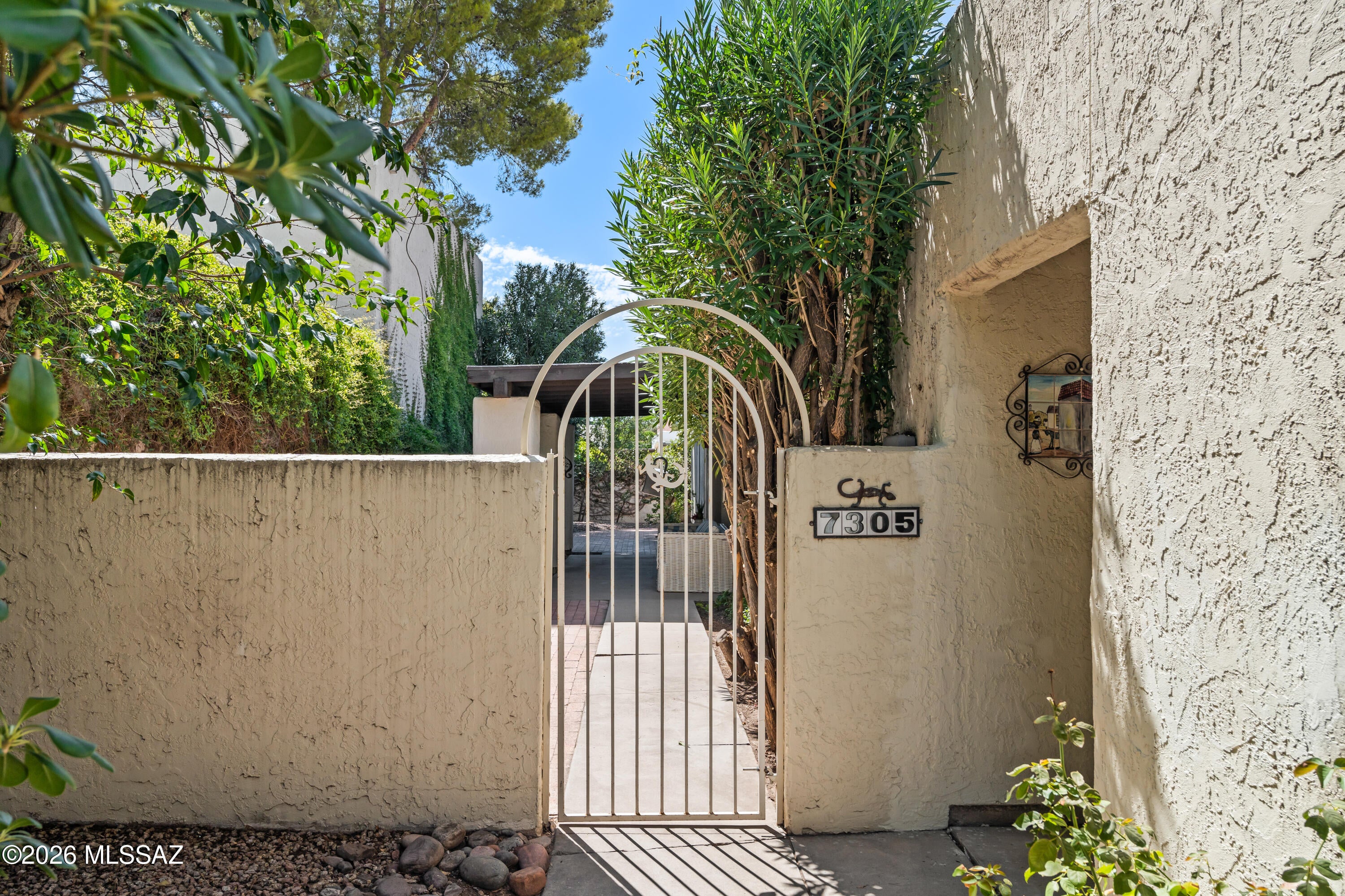 Villa Del Rio (1-148) - Residential