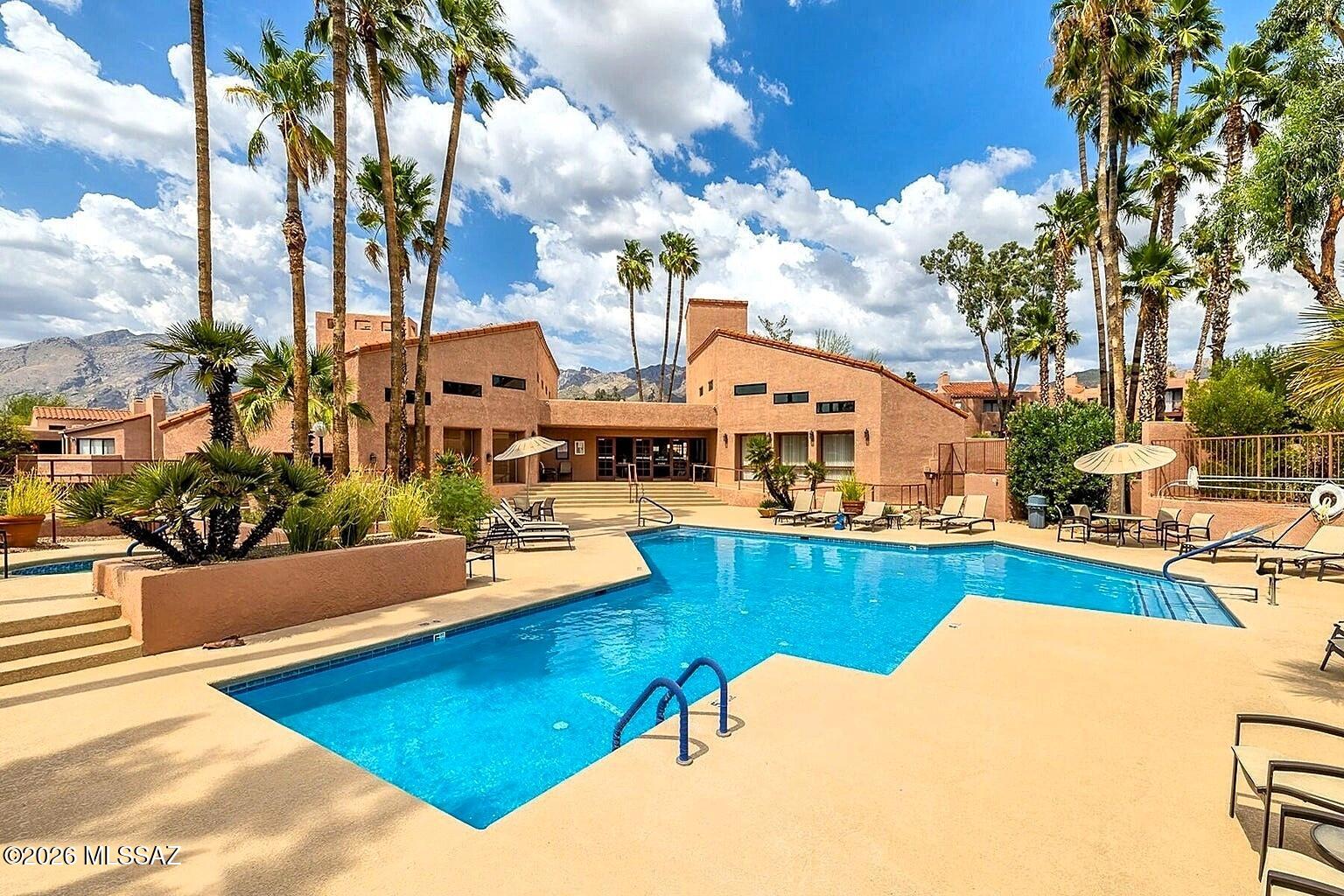 Ventana Vista Condominiums - Residential