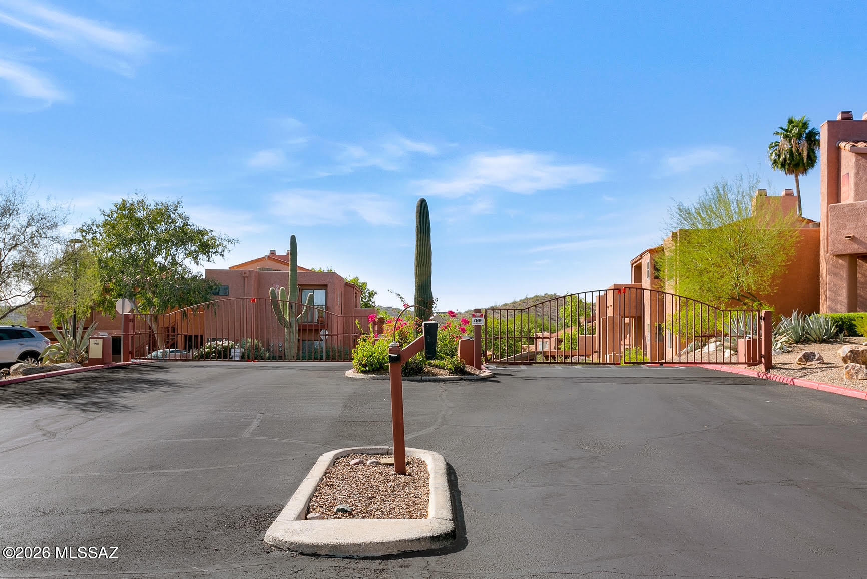Ventana Vista Condominiums - Residential