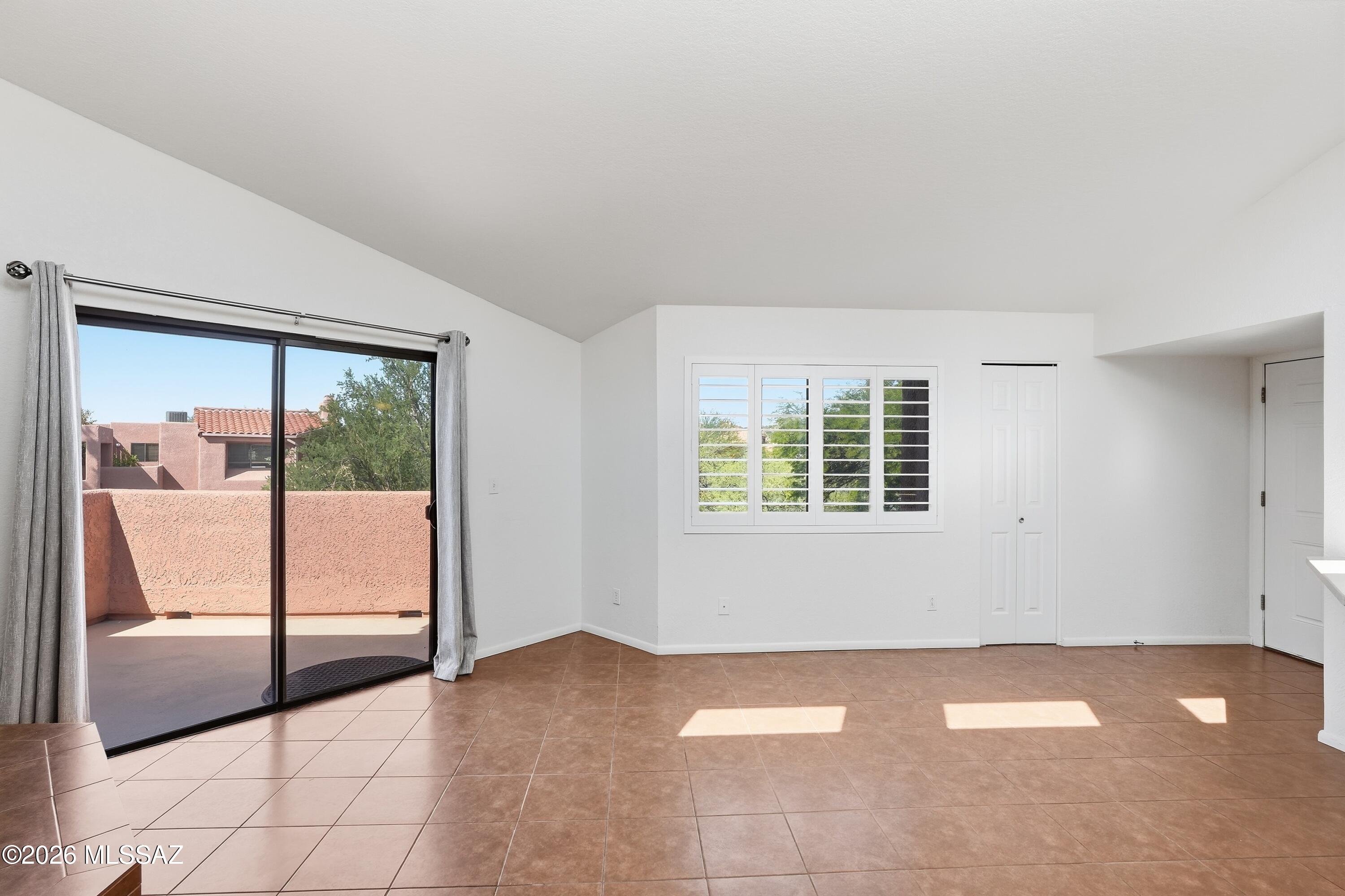 Ventana Vista Condominiums - Residential