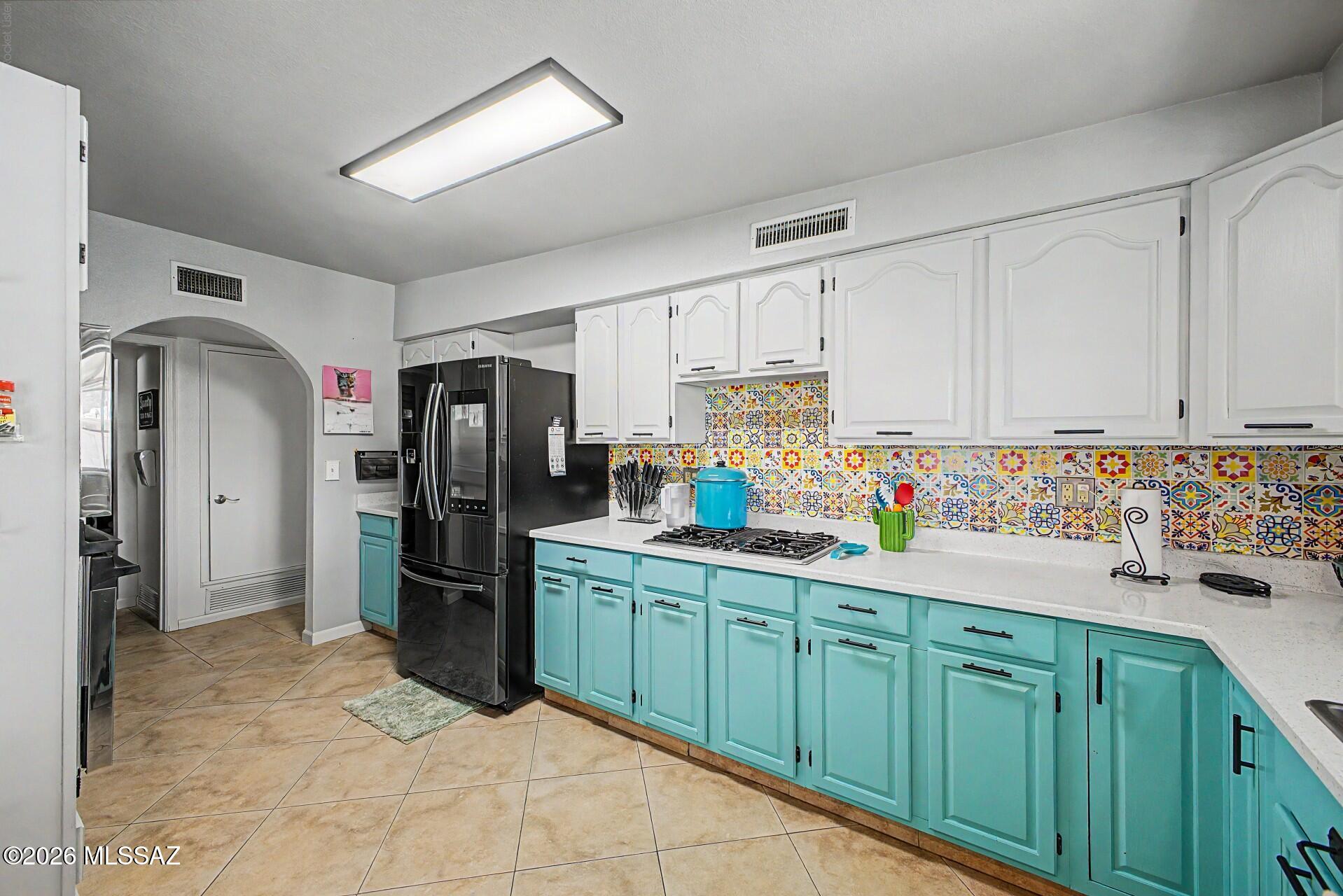 Valley View East NO. 2 (1-134) - Residential Lease
