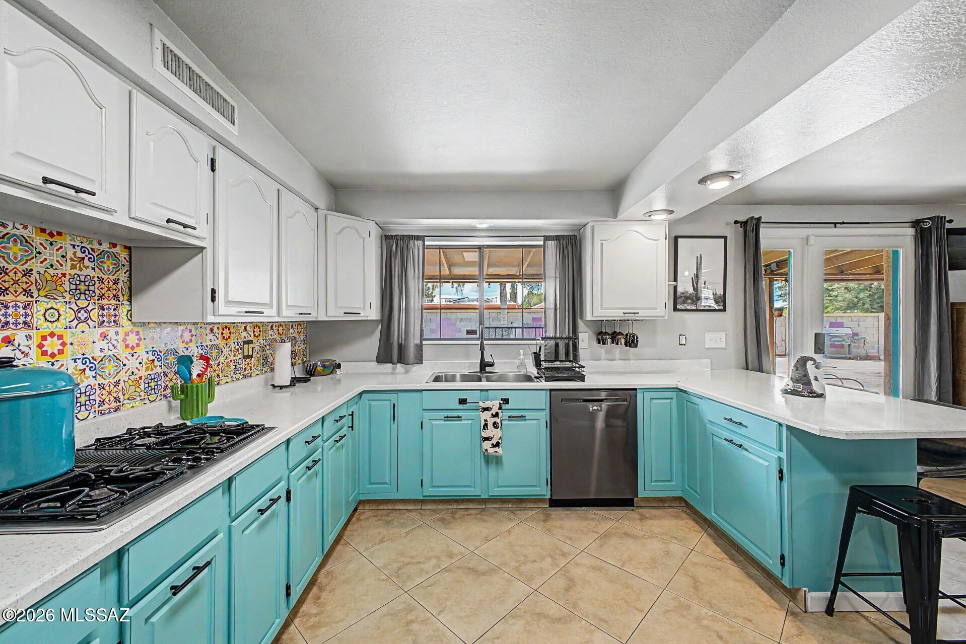 Valley View East NO. 2 (1-134) - Residential Lease