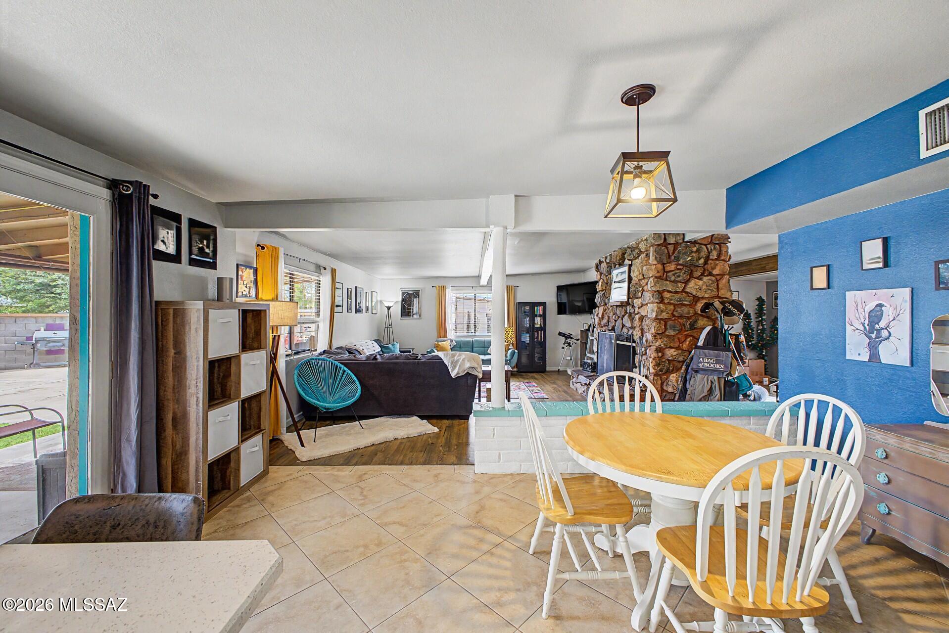 Valley View East NO. 2 (1-134) - Residential Lease