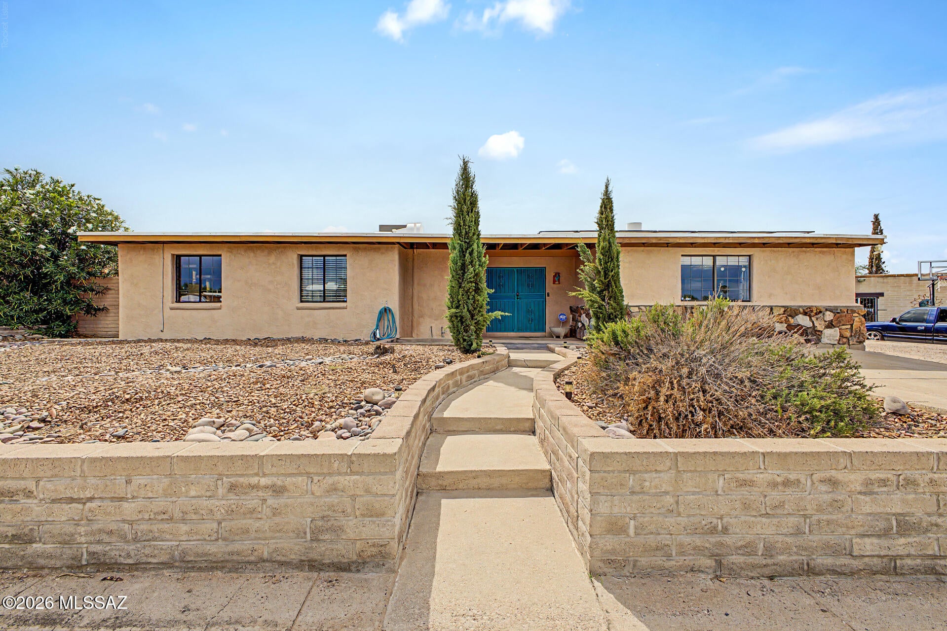 Valley View East NO. 2 (1-134) - Residential Lease