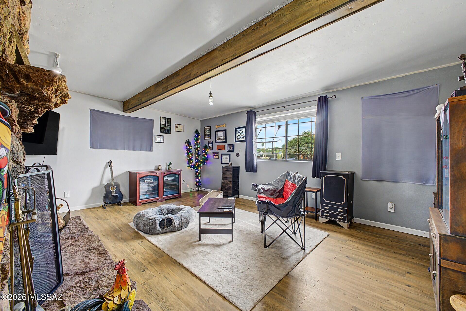 Valley View East NO. 2 (1-134) - Residential Lease