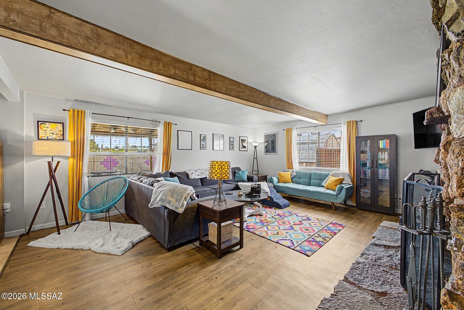 Valley View East NO. 2 (1-134) - Residential Lease
