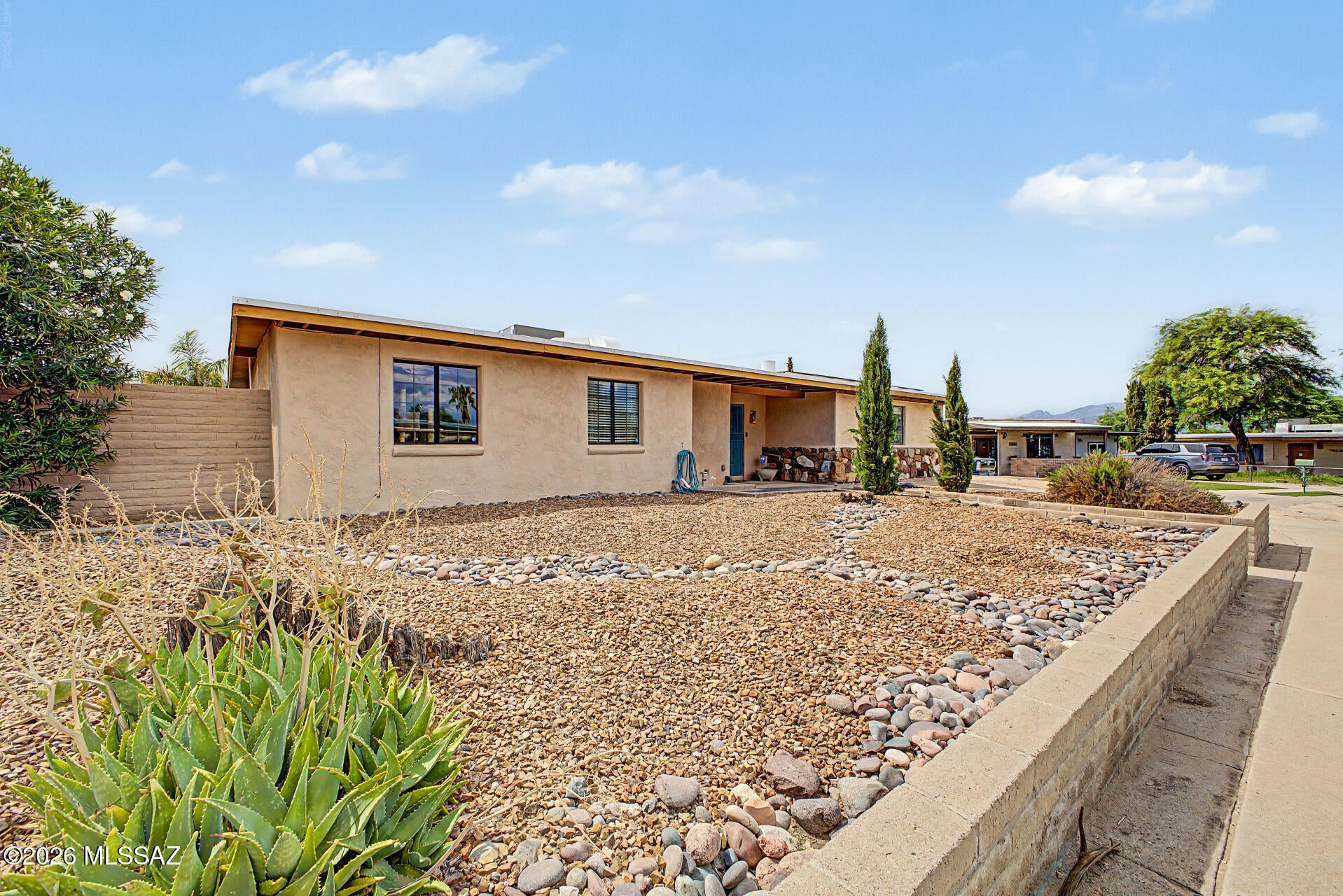 Valley View East NO. 2 (1-134) - Residential Lease