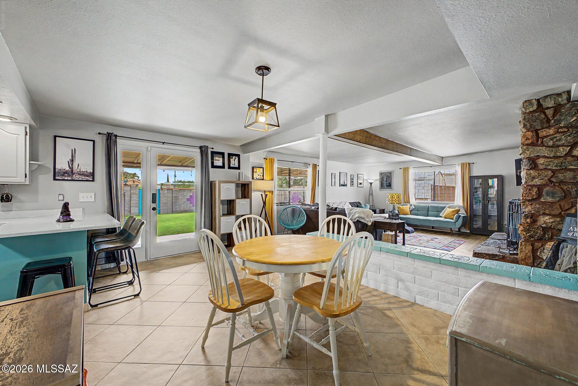 Valley View East NO. 2 (1-134) - Residential Lease