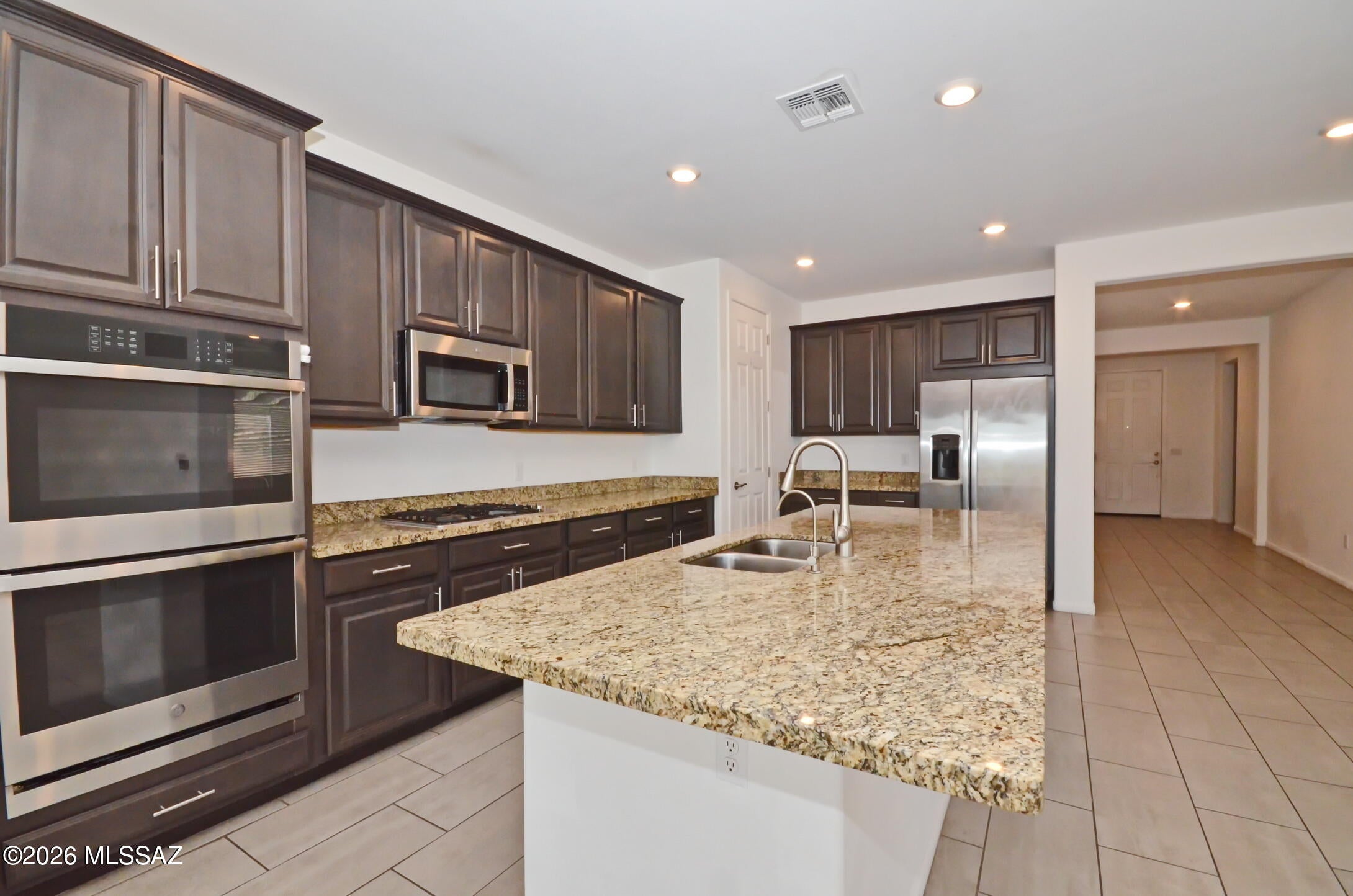 The Vistas At Rincon Knolls SQ20152600506 - Residential Lease