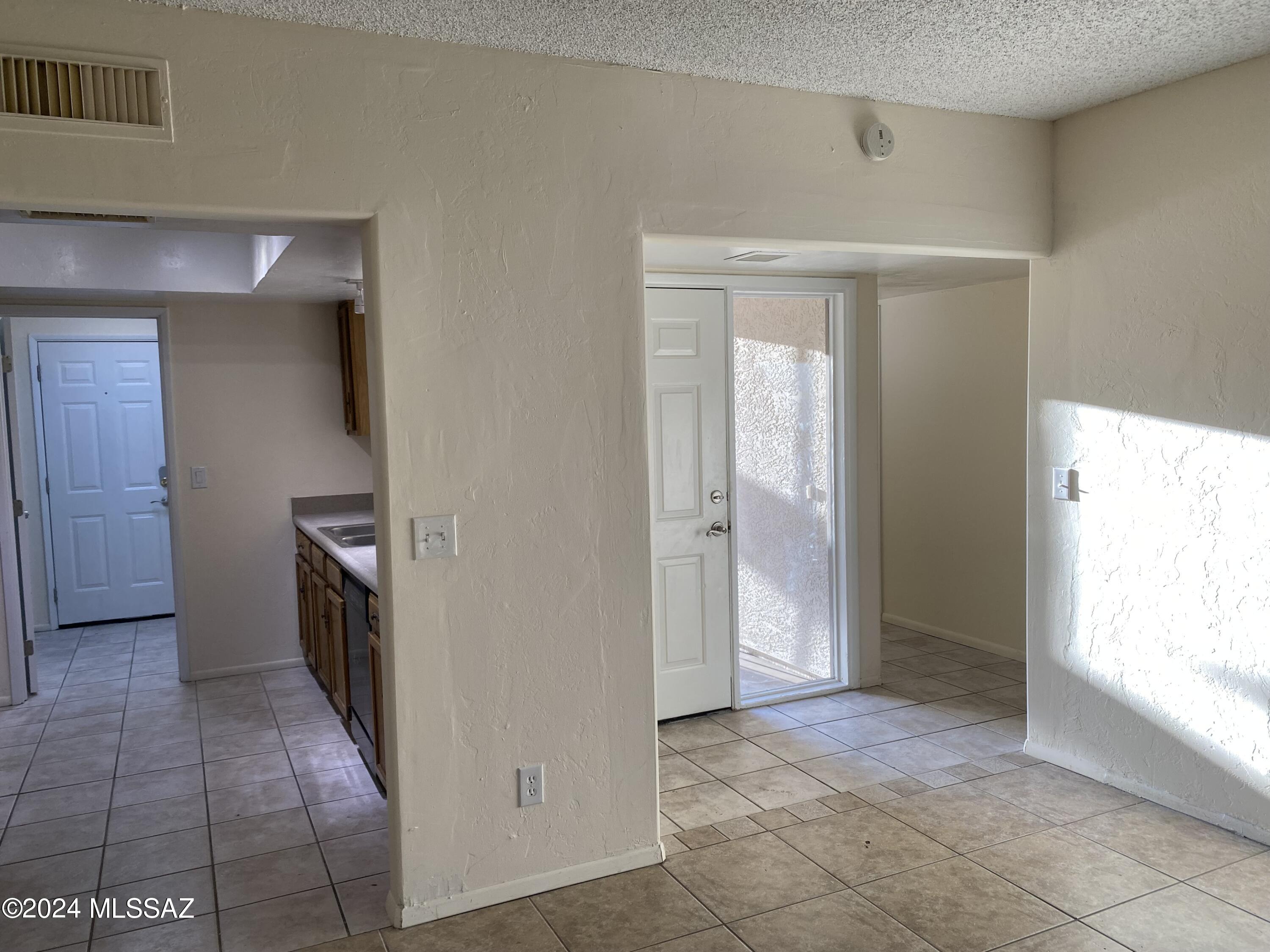 Cloverleaf Townhouses (1-63) - Residential Lease