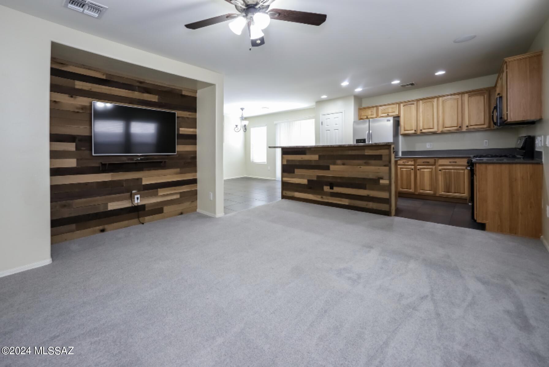 Liberty Village (1-94) - Residential Lease