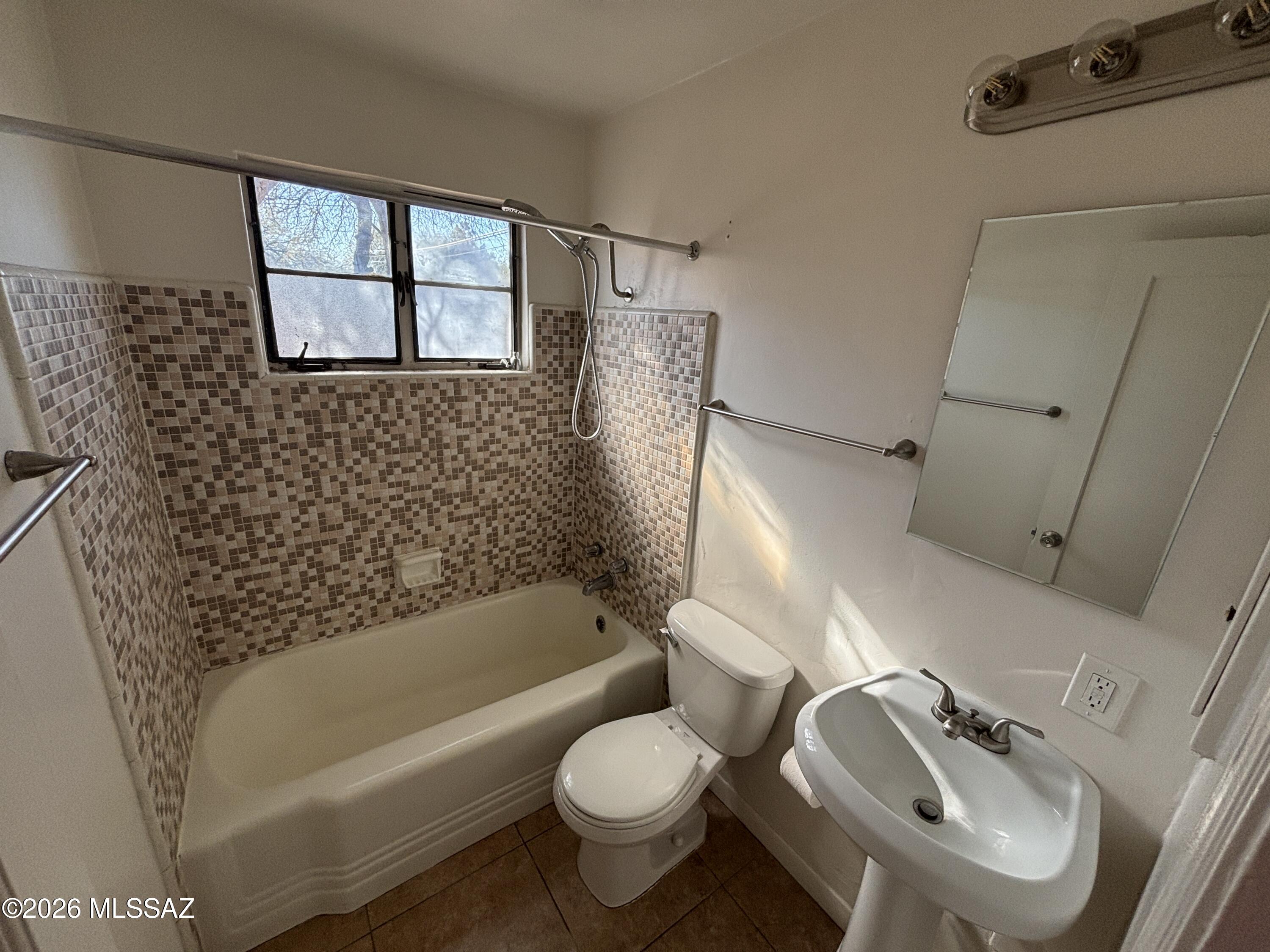 Miramonte Add - Residential Lease