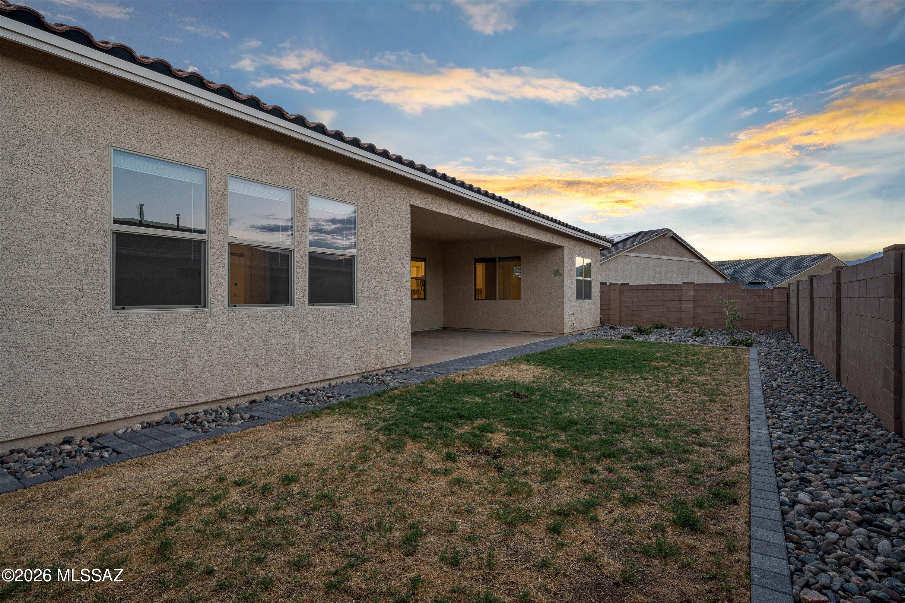 The Vistas At Rincon Knolls SQ20152600506 - Residential